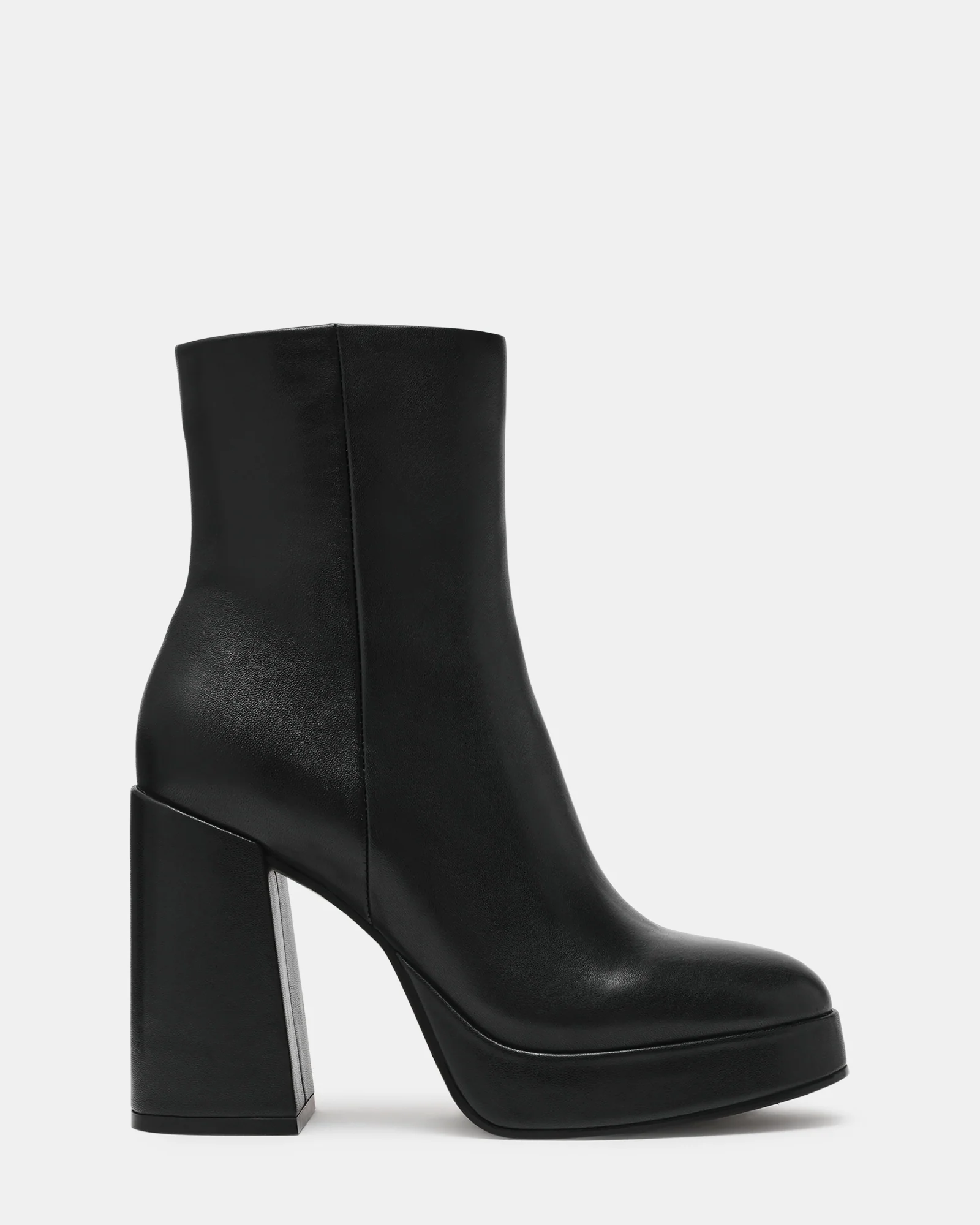 TYRA BLACK LEATHER